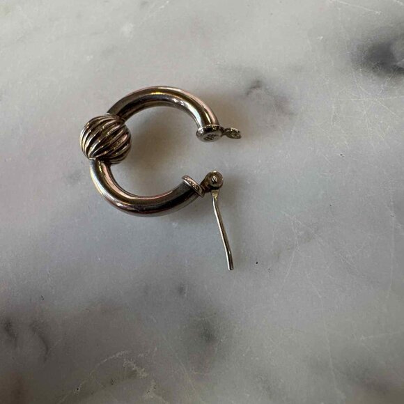 Cape Cod Sterling Silver Single Twisted Bead Hoop Earrings - Picture 3 of 5